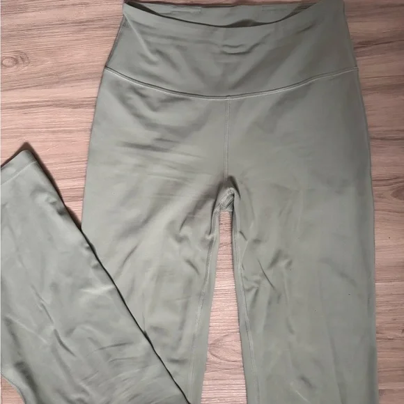 lululemon athletica Groove Pant In Palm Court - Picture 2 of 3